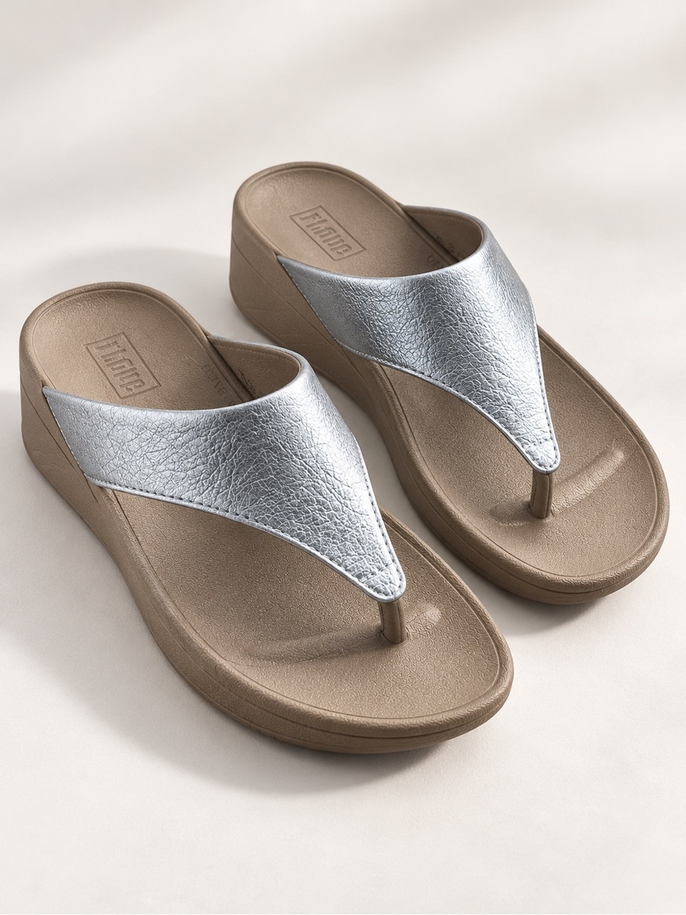 ILOVE Womens EU 37 Silver Metallic Toe Post Wedge Sandals Comfort Slip On. NWOT